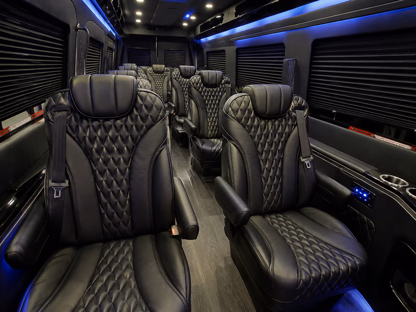 book the perfect ride for your next airport transfer 4
