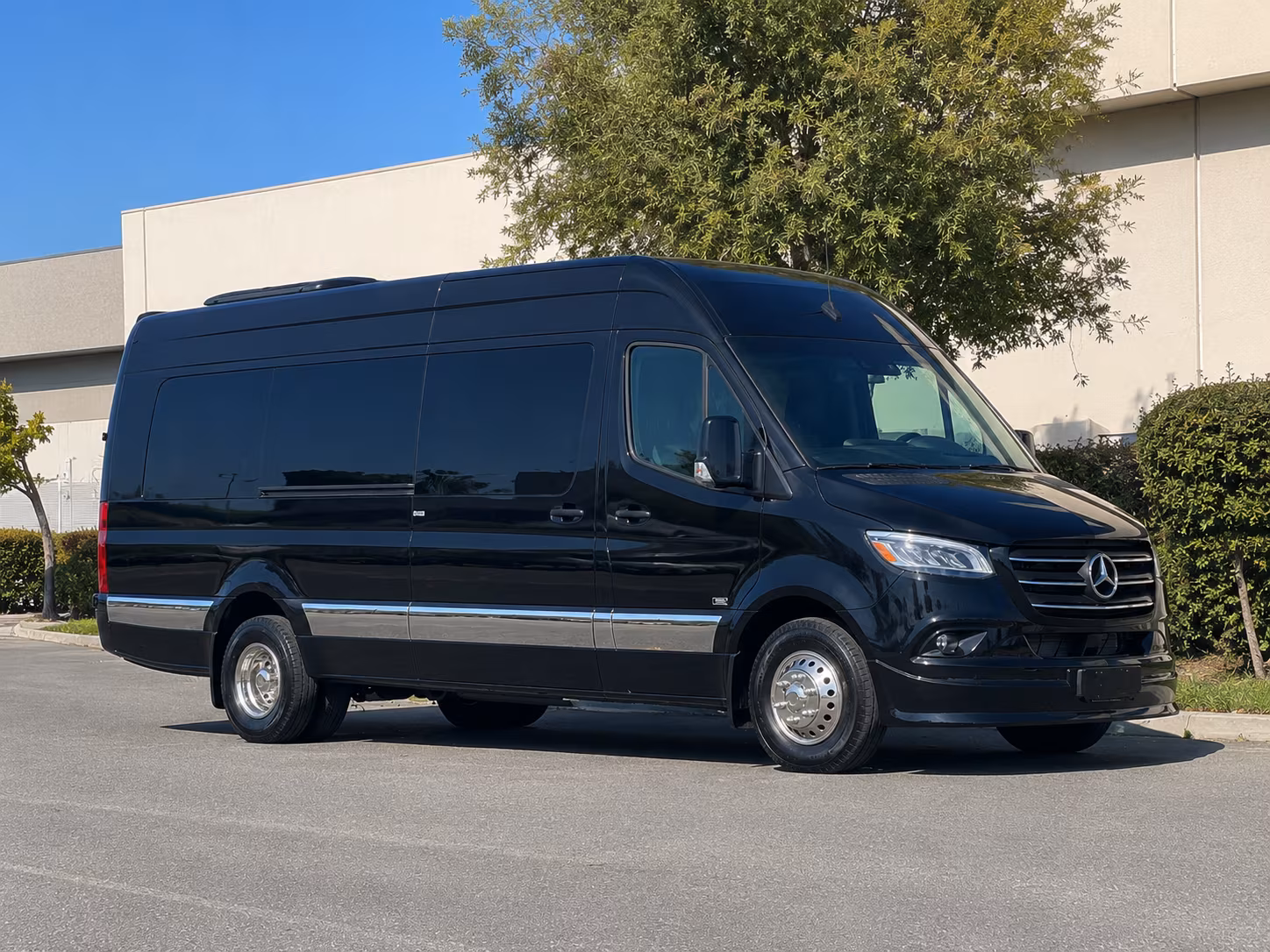 book the perfect ride for your next concert or music festival 1