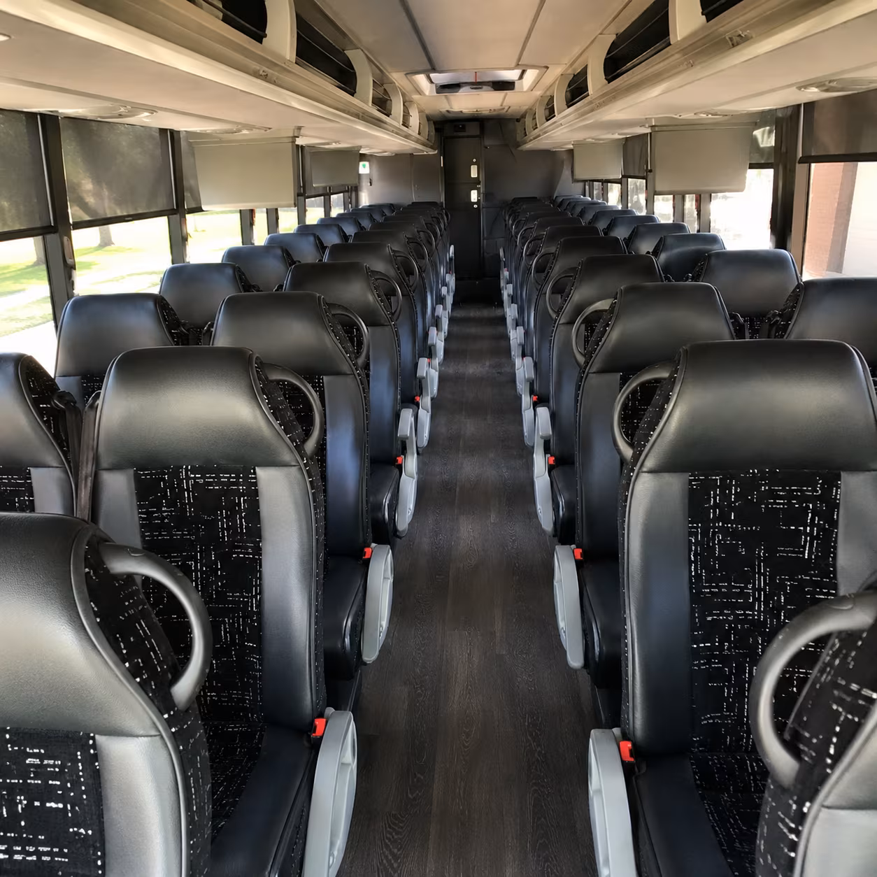 charter buses for flower mound church retreats and overnight trips