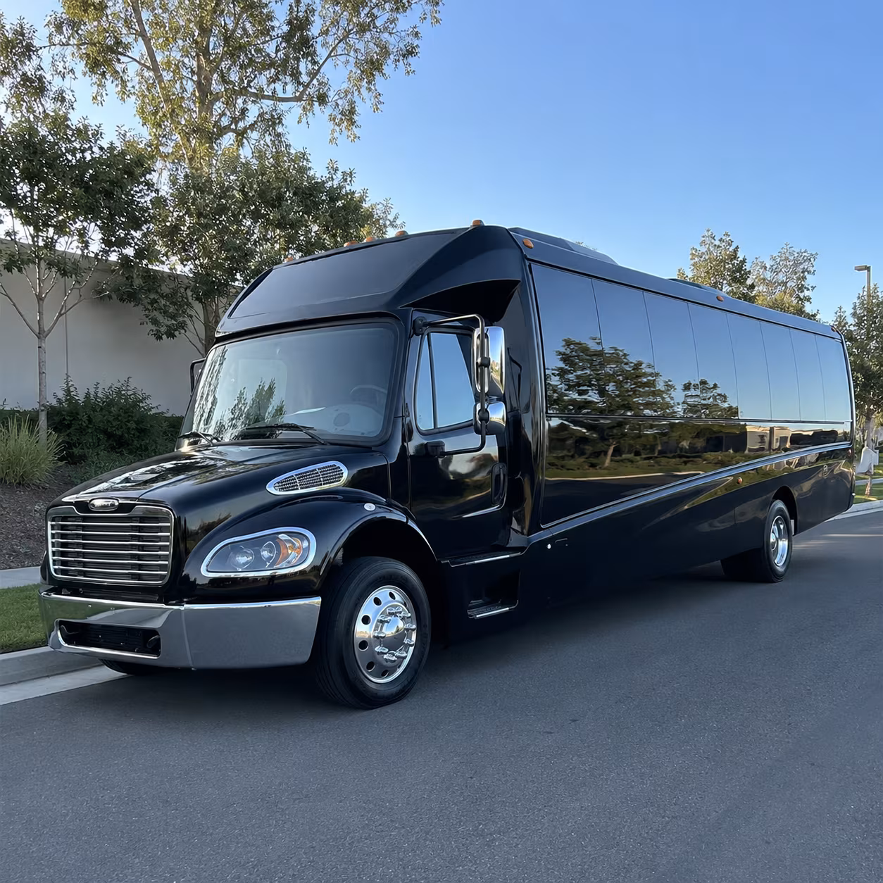 flower mound 35 passenger minibus