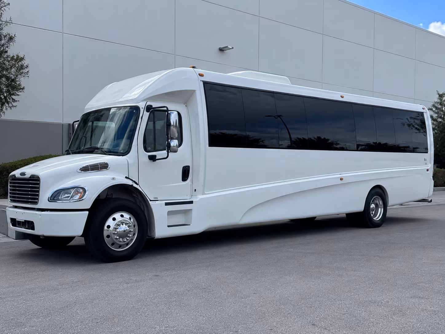 flower mound concert party bus rental
