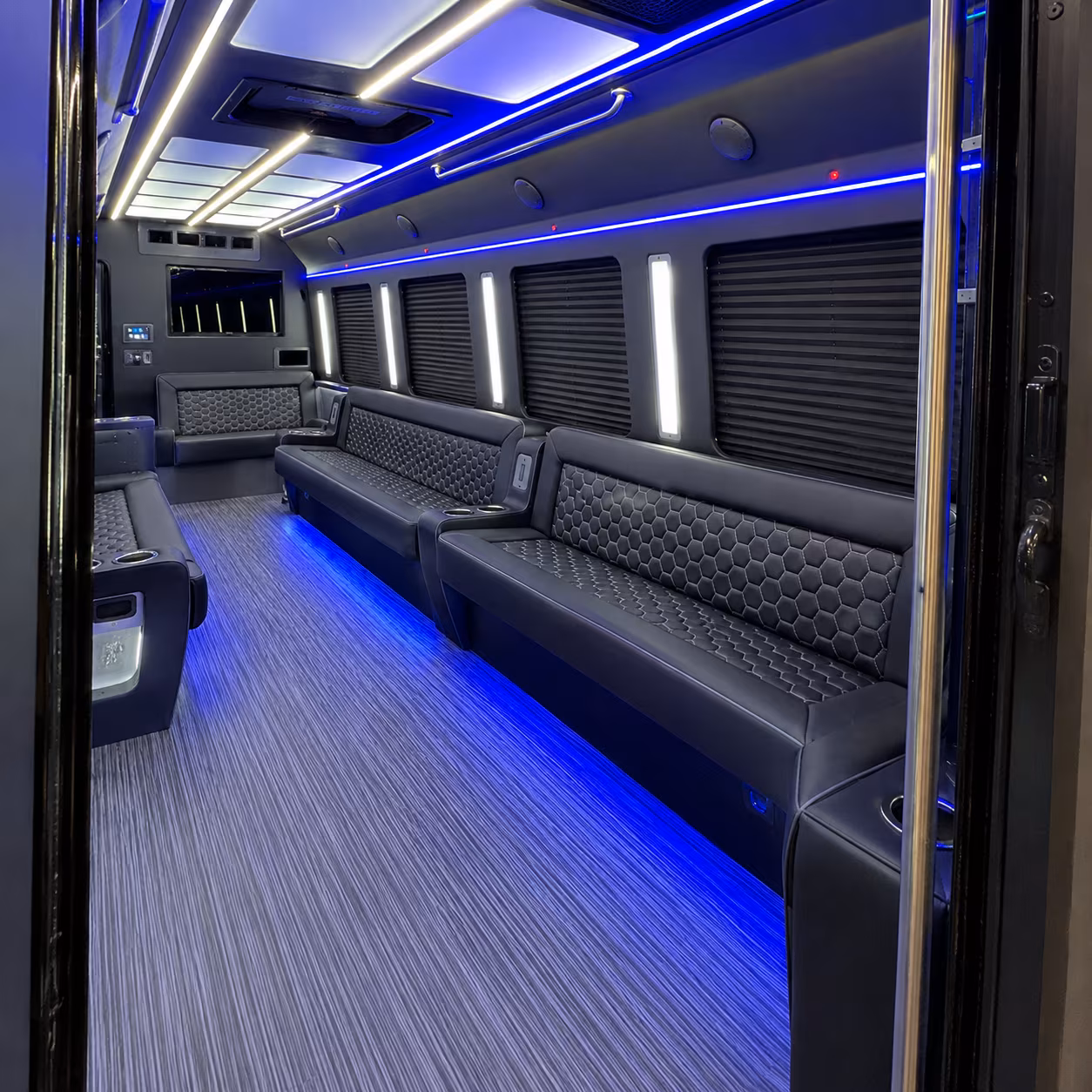 party buses for bachelorette bar crawls through grapevine s historic main street